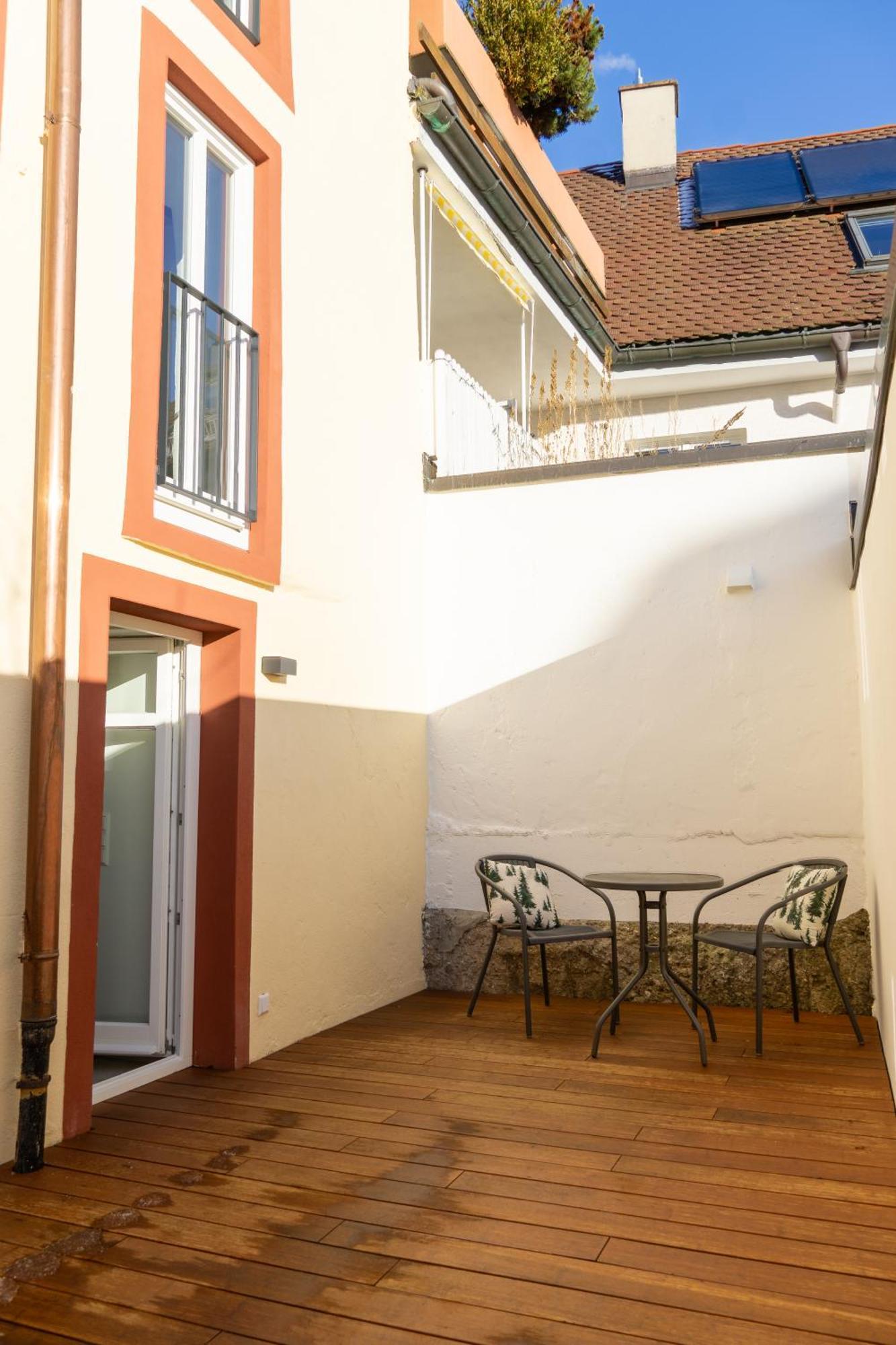 Schwarzwald-Glueck City Eg Mit Terrasse Villingen-Schwenningen Exterior foto